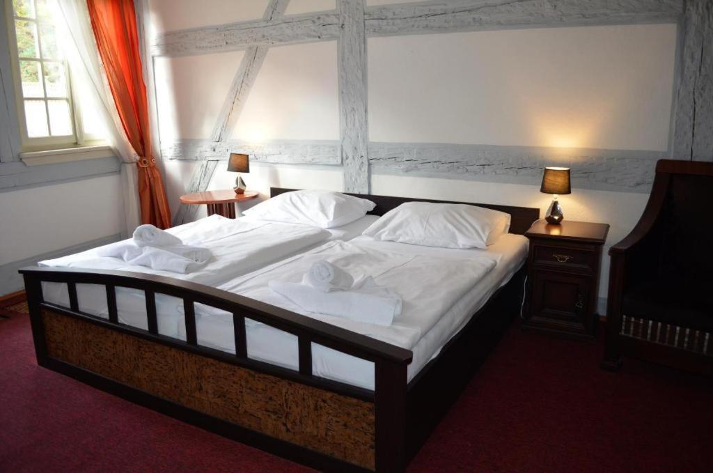 Hotel Petr Karlovy Vary Ngoại thất bức ảnh