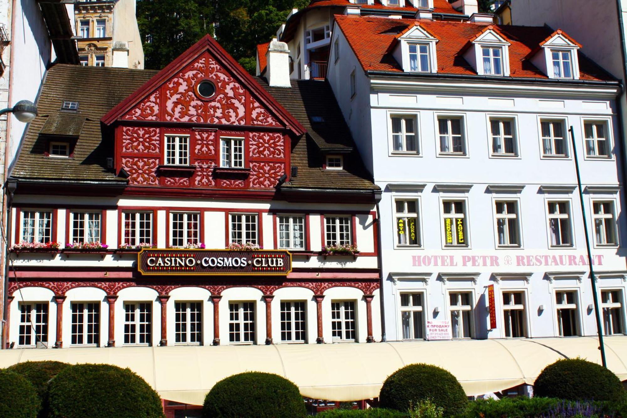 Hotel Petr Karlovy Vary Ngoại thất bức ảnh