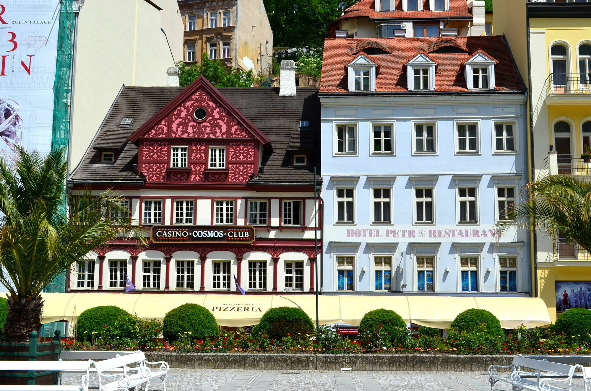 Hotel Petr Karlovy Vary Ngoại thất bức ảnh
